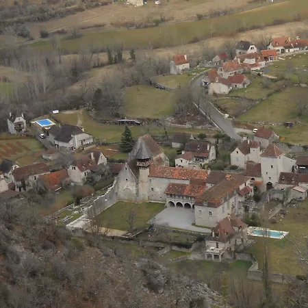 De La Vallee Szálloda *