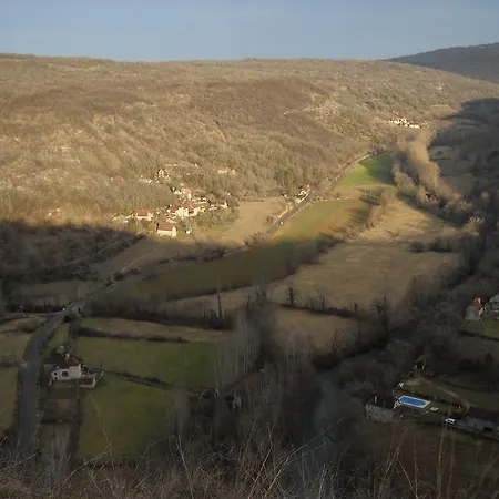 De La Vallee *