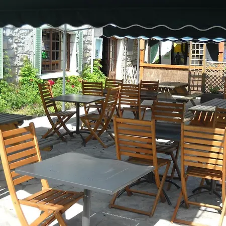 De La Vallee Hotel Brengues